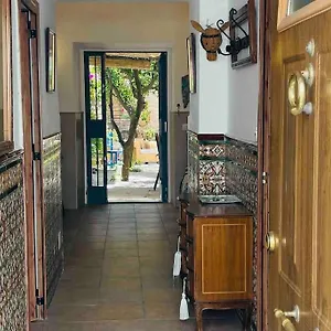 Сasa de vacaciones Charming 4 Bedroom Village With Patio, Mijas